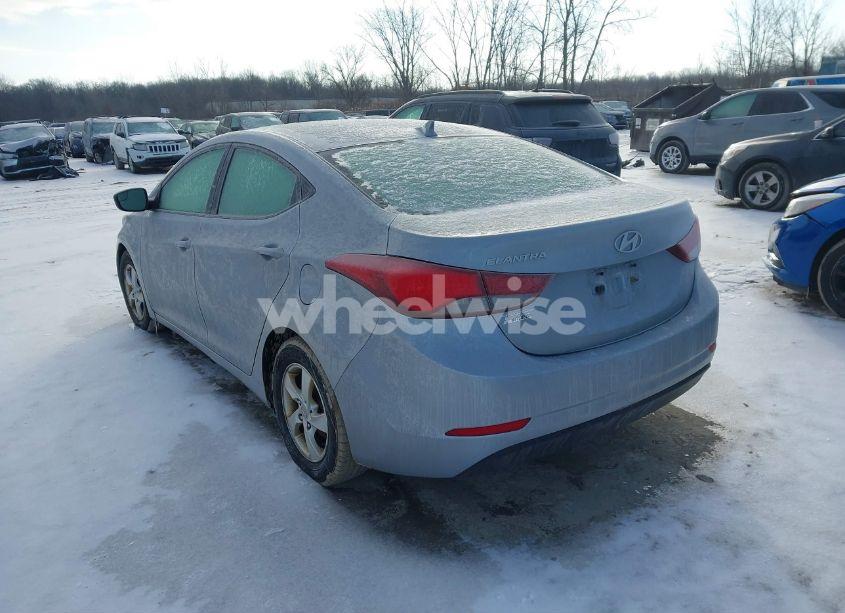 Photo 3 of 2015 Hyundai Elantra SE (VIN 5NPDH4AE5FH578165)
