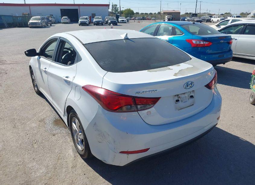 Photo 3 of 2015 Hyundai Elantra SE (VIN 5NPDH4AE5FH592700)