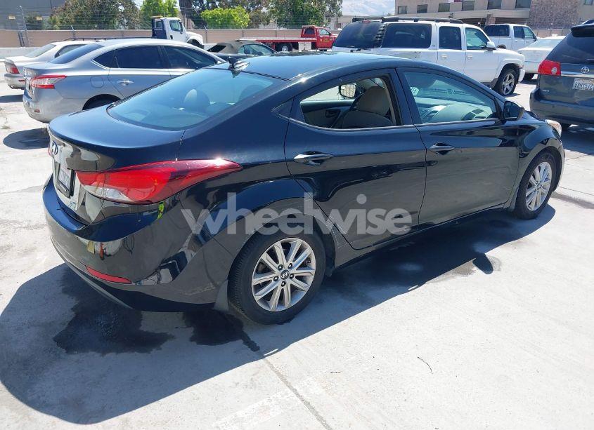 Photo 4 of 2015 Hyundai Elantra SE (VIN 5NPDH4AE5FH600097)