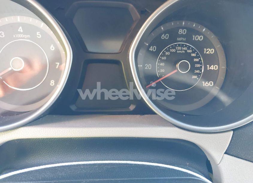 Photo 7 of 2015 Hyundai Elantra SE (VIN 5NPDH4AE5FH600097)