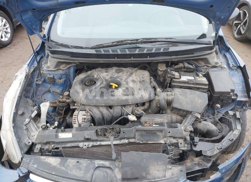 Photo 10 of 2015 Hyundai Elantra SE (VIN 5NPDH4AE5FH604117)