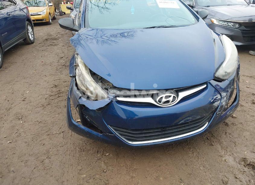 Photo 6 of 2015 Hyundai Elantra SE (VIN 5NPDH4AE5FH604117)