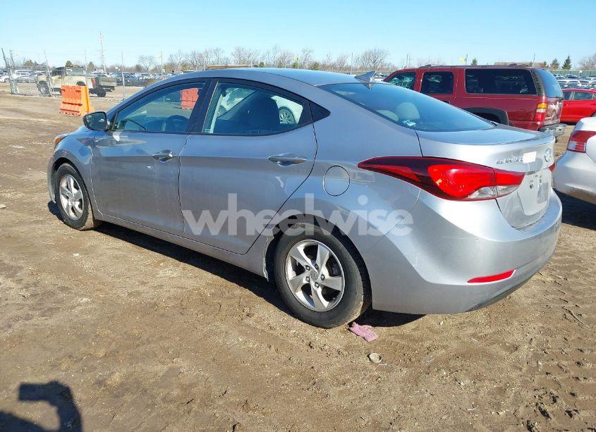 Photo 3 of 2015 Hyundai Elantra SE (VIN 5NPDH4AE5FH604876)