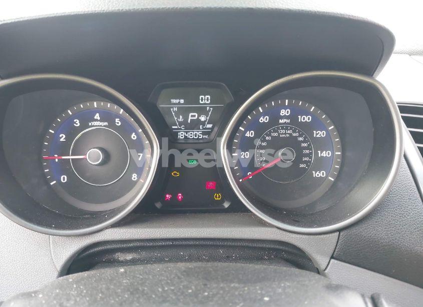 Photo 7 of 2015 Hyundai Elantra SE (VIN 5NPDH4AE5FH620513)