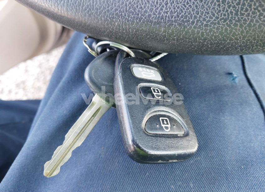 Photo 11 of 2015 Hyundai Elantra SE (VIN 5NPDH4AE5FH622097)