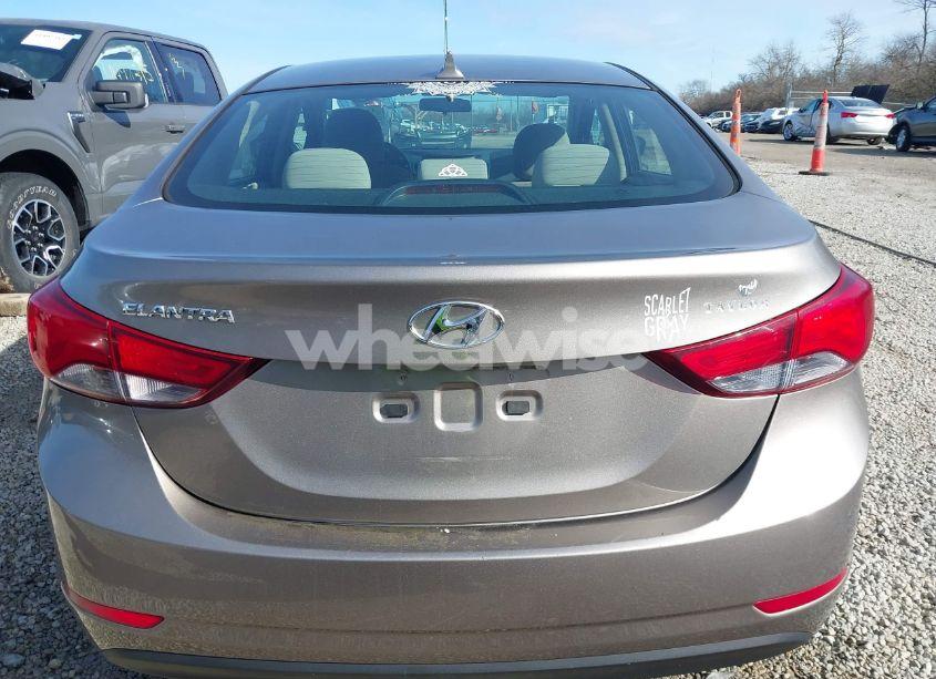 Photo 16 of 2015 Hyundai Elantra SE (VIN 5NPDH4AE5FH622097)