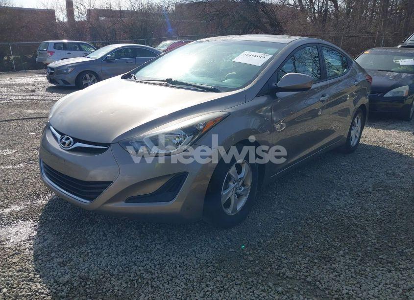 Photo 2 of 2015 Hyundai Elantra SE (VIN 5NPDH4AE5FH622097)