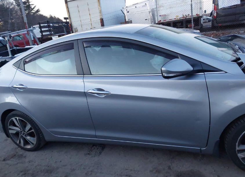 Photo 14 of 2015 Hyundai Elantra LIMITED (VIN 5NPDH4AE5FH622827)