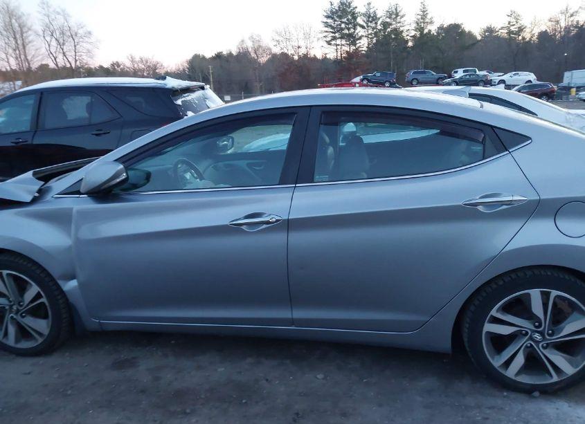Photo 15 of 2015 Hyundai Elantra LIMITED (VIN 5NPDH4AE5FH622827)