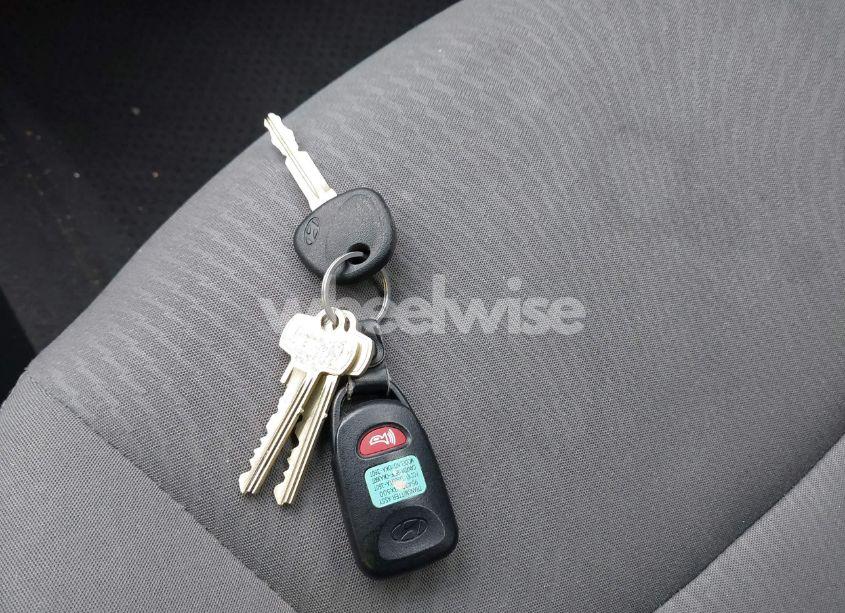 Photo 11 of 2015 Hyundai Elantra SE (VIN 5NPDH4AE5FH626957)