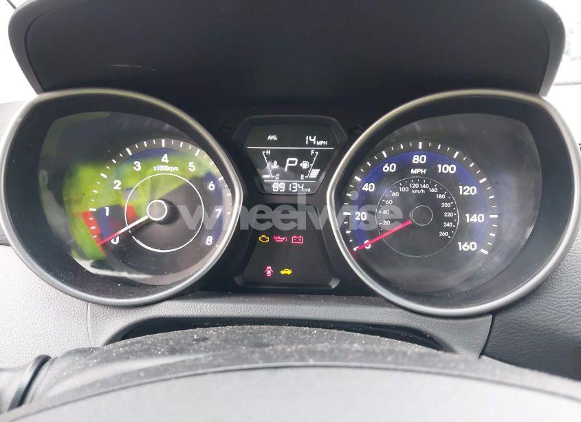 Photo 7 of 2015 Hyundai Elantra SE (VIN 5NPDH4AE5FH626957)