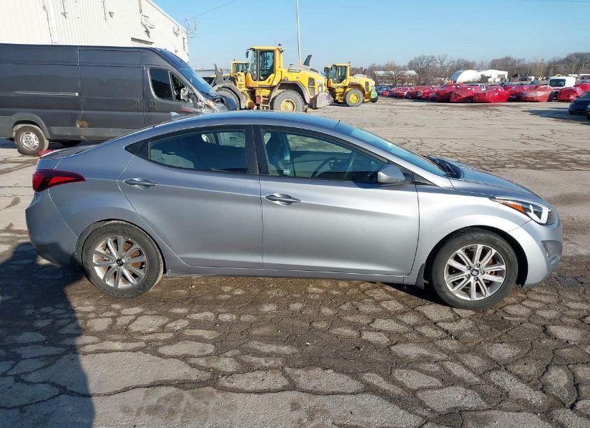 Photo 13 of 2015 Hyundai Elantra SE (VIN 5NPDH4AE5FH633567)