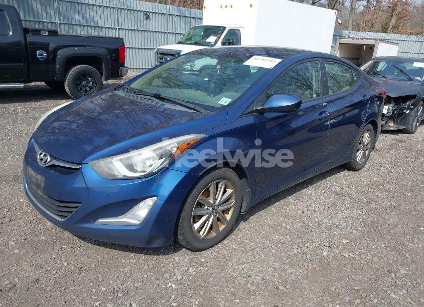 Photo 2 of 2016 Hyundai Elantra SE (VIN 5NPDH4AE5GH654369)