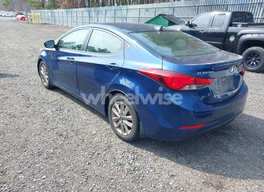 Photo 3 of 2016 Hyundai Elantra SE (VIN 5NPDH4AE5GH654369)