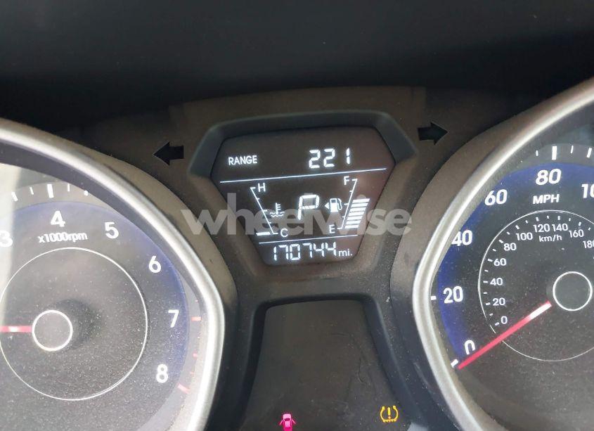 Photo 7 of 2016 Hyundai Elantra SE (VIN 5NPDH4AE5GH654369)