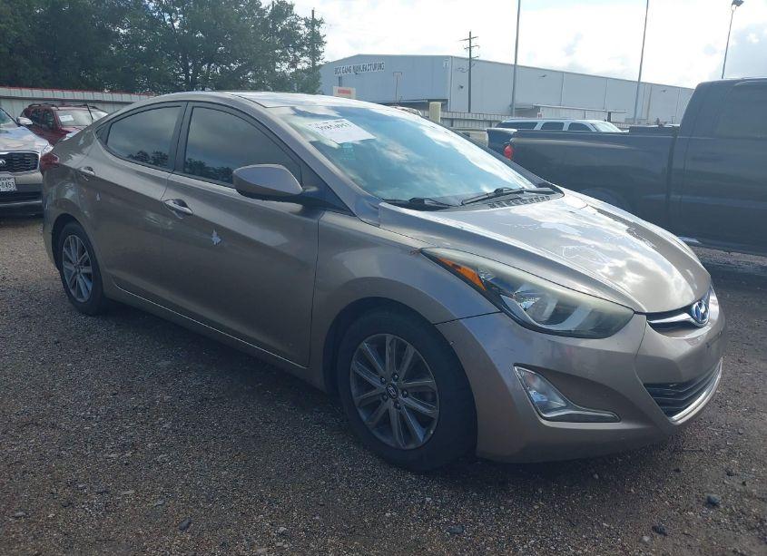 2016 Hyundai Elantra SE (VIN 5NPDH4AE5GH656736) main photo