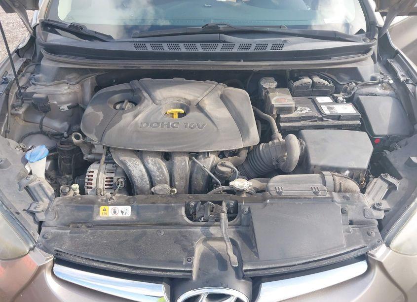 Photo 10 of 2016 Hyundai Elantra SE (VIN 5NPDH4AE5GH656736)