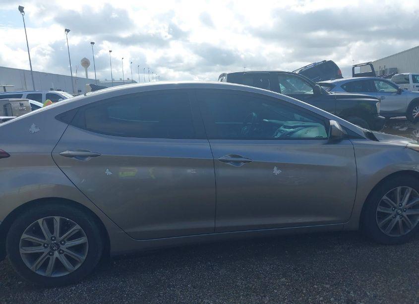 Photo 12 of 2016 Hyundai Elantra SE (VIN 5NPDH4AE5GH656736)