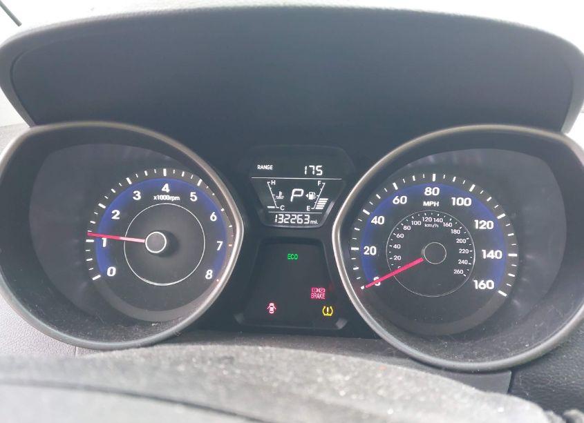 Photo 7 of 2016 Hyundai Elantra SE (VIN 5NPDH4AE5GH658924)