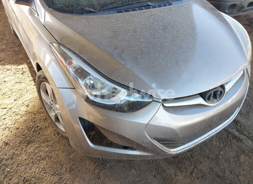 Photo 6 of 2016 Hyundai Elantra SE (VIN 5NPDH4AE5GH664237)