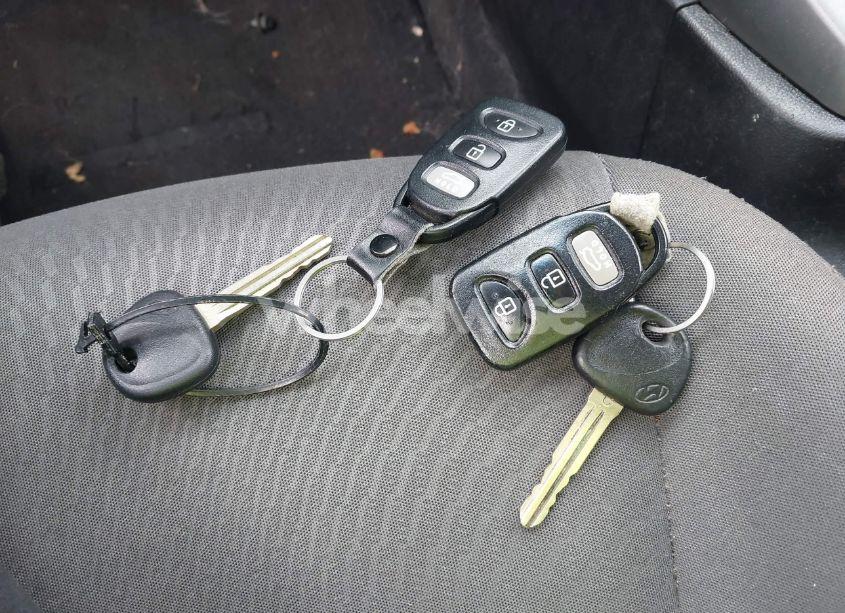 Photo 11 of 2016 Hyundai Elantra SE (VIN 5NPDH4AE5GH665792)