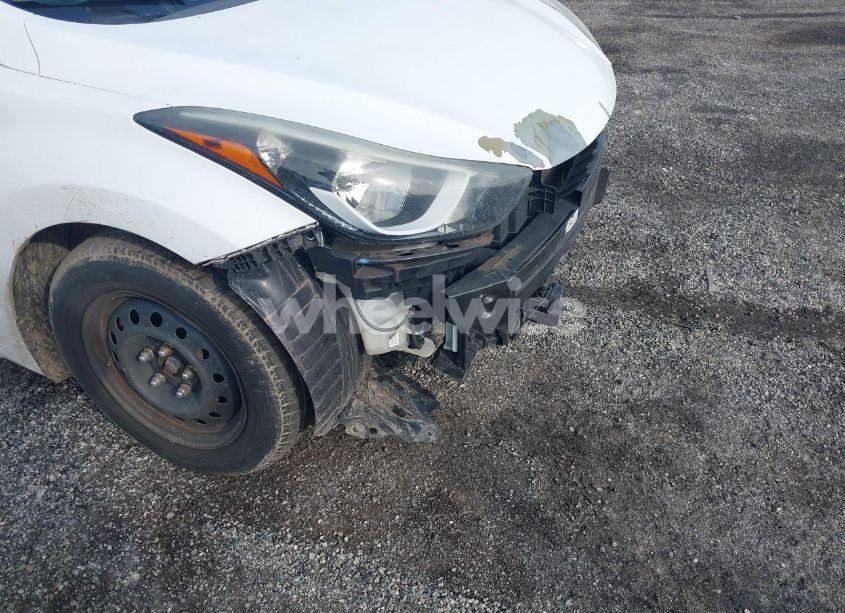 Photo 19 of 2016 Hyundai Elantra SE (VIN 5NPDH4AE5GH665792)