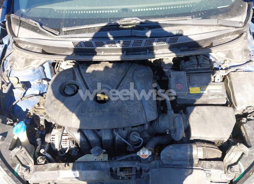 Photo 10 of 2016 Hyundai Elantra SE (VIN 5NPDH4AE5GH680440)