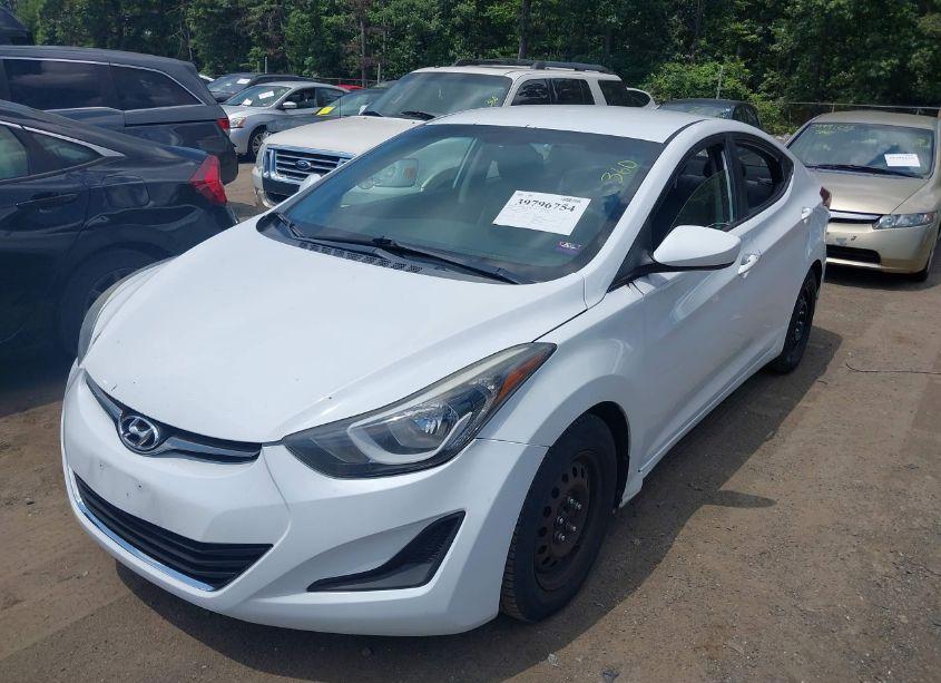 Photo 2 of 2016 Hyundai Elantra SE (VIN 5NPDH4AE5GH691681)