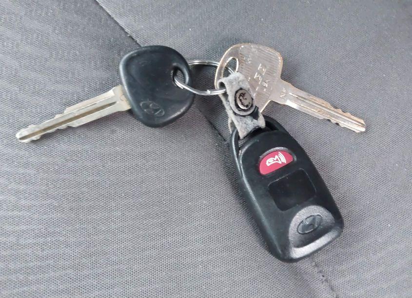 Photo 11 of 2016 Hyundai Elantra SE (VIN 5NPDH4AE5GH693592)