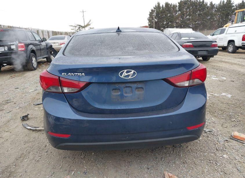 Photo 16 of 2016 Hyundai Elantra SE (VIN 5NPDH4AE5GH693592)