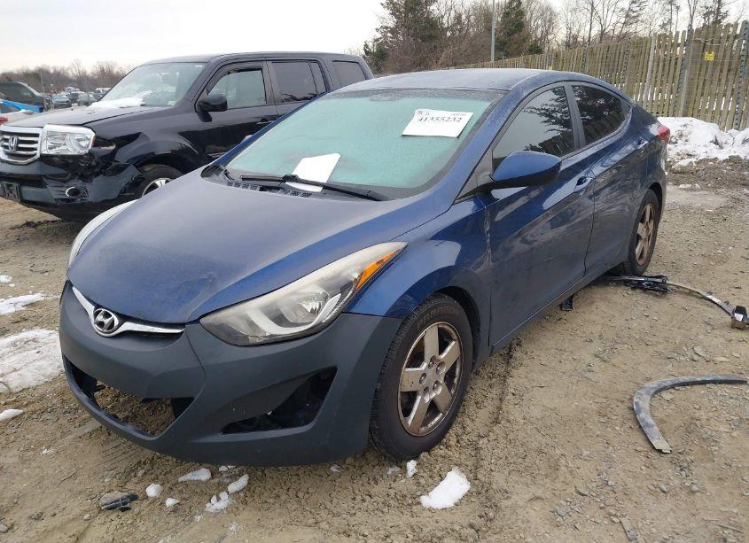 Photo 2 of 2016 Hyundai Elantra SE (VIN 5NPDH4AE5GH693592)