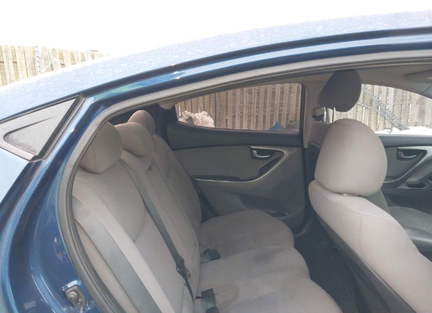 Photo 8 of 2016 Hyundai Elantra SE (VIN 5NPDH4AE5GH693592)