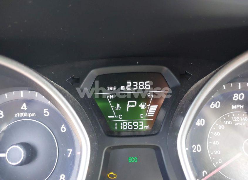 Photo 15 of 2016 Hyundai Elantra SE (VIN 5NPDH4AE5GH709421)