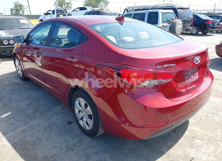 Photo 3 of 2016 Hyundai Elantra SE (VIN 5NPDH4AE5GH709421)