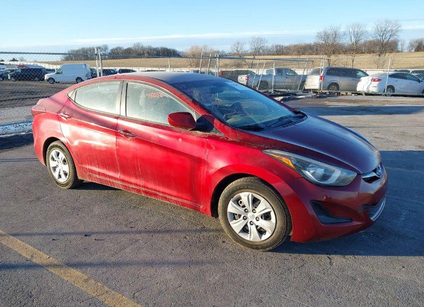 2016 Hyundai Elantra SE (VIN 5NPDH4AE5GH711959) main photo