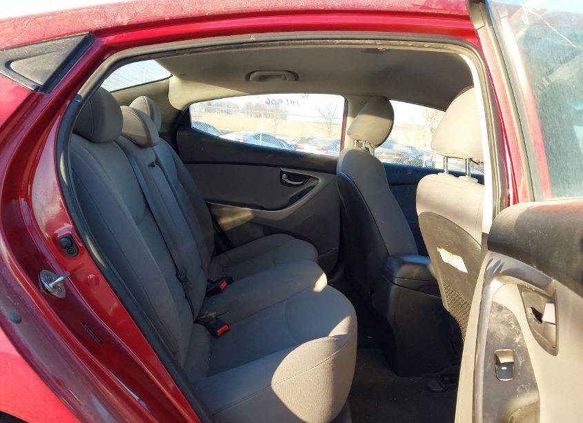 Photo 8 of 2016 Hyundai Elantra SE (VIN 5NPDH4AE5GH711959)