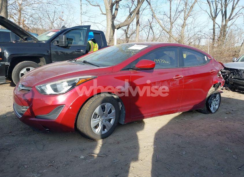 Photo 14 of 2016 Hyundai Elantra SE (VIN 5NPDH4AE5GH716806)