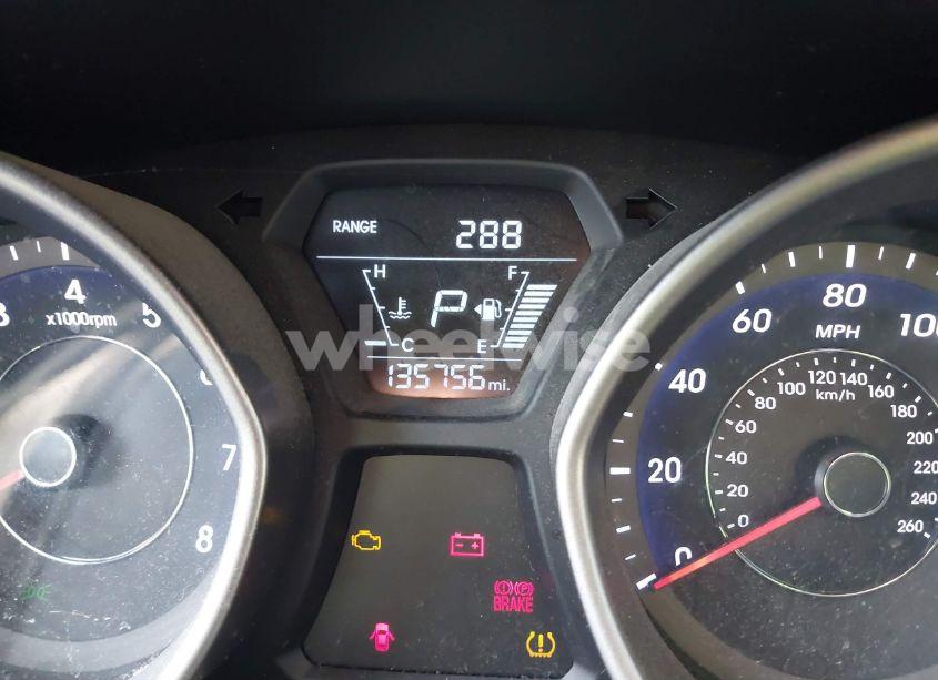 Photo 15 of 2016 Hyundai Elantra SE (VIN 5NPDH4AE5GH716806)