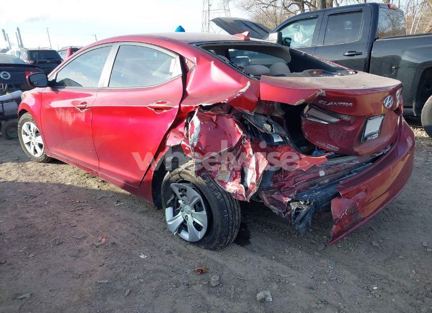 Photo 3 of 2016 Hyundai Elantra SE (VIN 5NPDH4AE5GH716806)