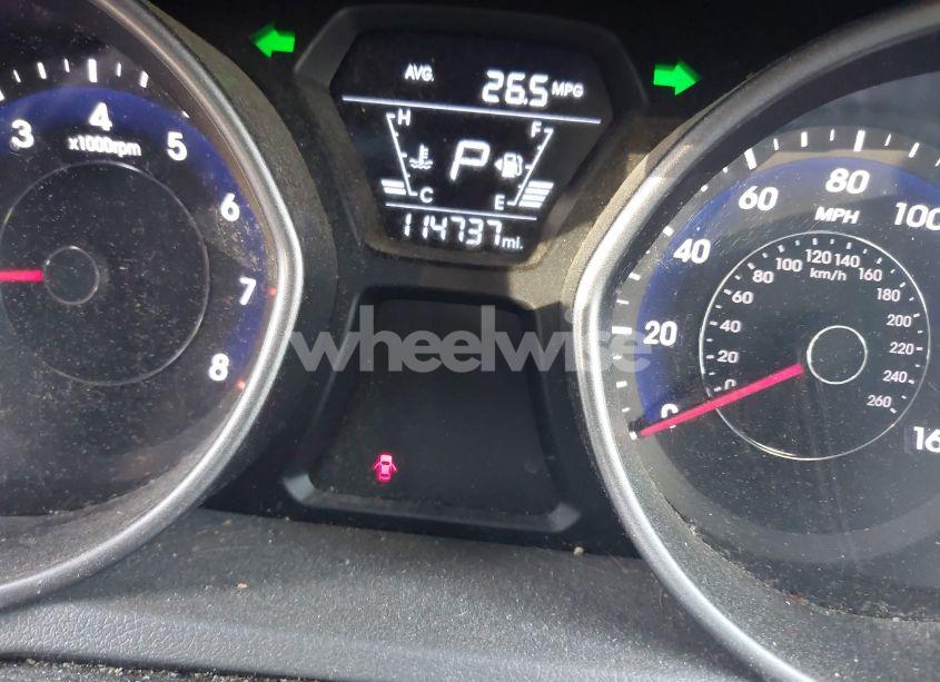 Photo 15 of 2016 Hyundai Elantra SE (VIN 5NPDH4AE5GH720502)