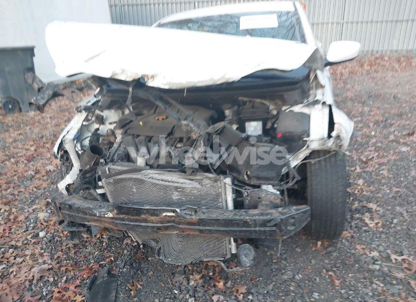 Photo 6 of 2016 Hyundai Elantra SE (VIN 5NPDH4AE5GH722301)