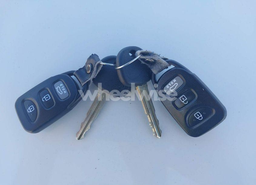 Photo 11 of 2016 Hyundai Elantra SE (VIN 5NPDH4AE5GH722590)