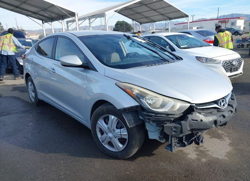2016 Hyundai Elantra SE (VIN 5NPDH4AE5GH725781) main photo