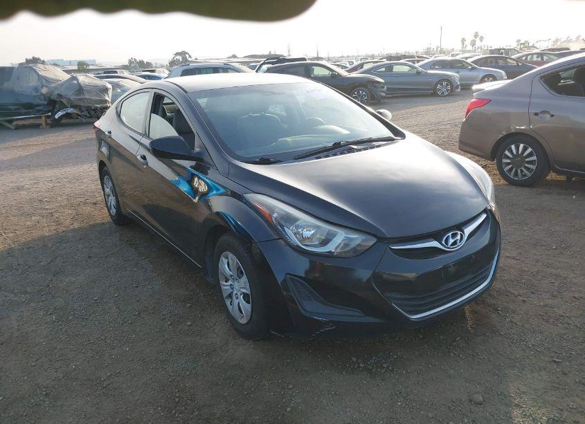 2016 Hyundai Elantra SE (VIN 5NPDH4AE5GH730317) main photo