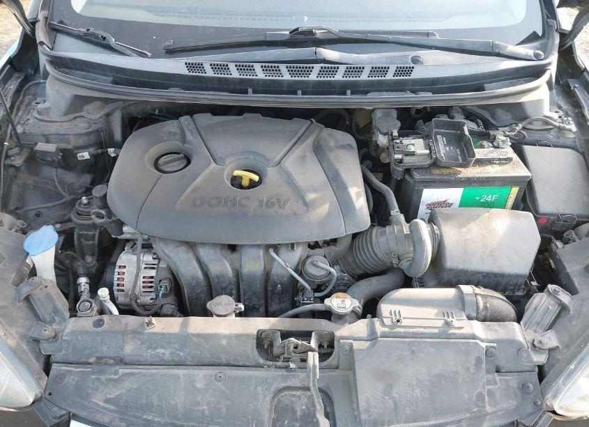 Photo 10 of 2016 Hyundai Elantra SE (VIN 5NPDH4AE5GH730317)