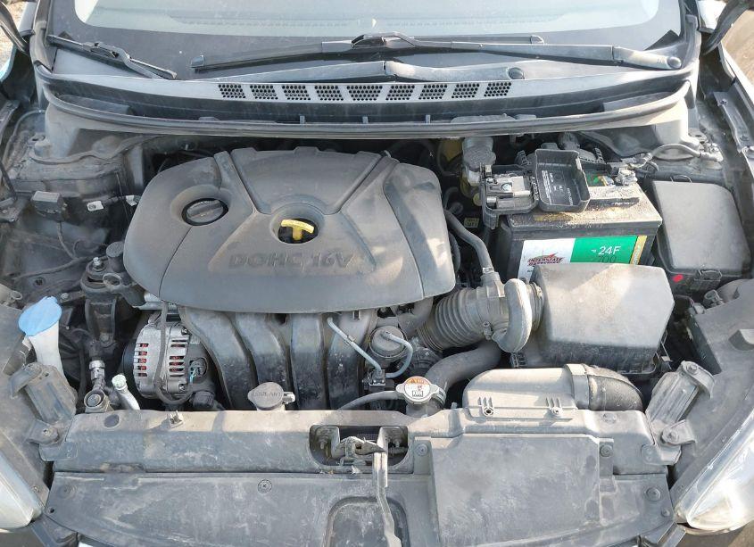 Photo 6 of 2016 Hyundai Elantra SE (VIN 5NPDH4AE5GH730317)