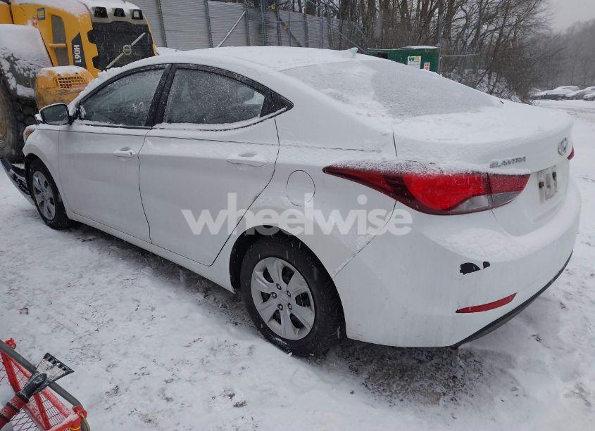 Photo 3 of 2016 Hyundai Elantra SE (VIN 5NPDH4AE5GH734027)
