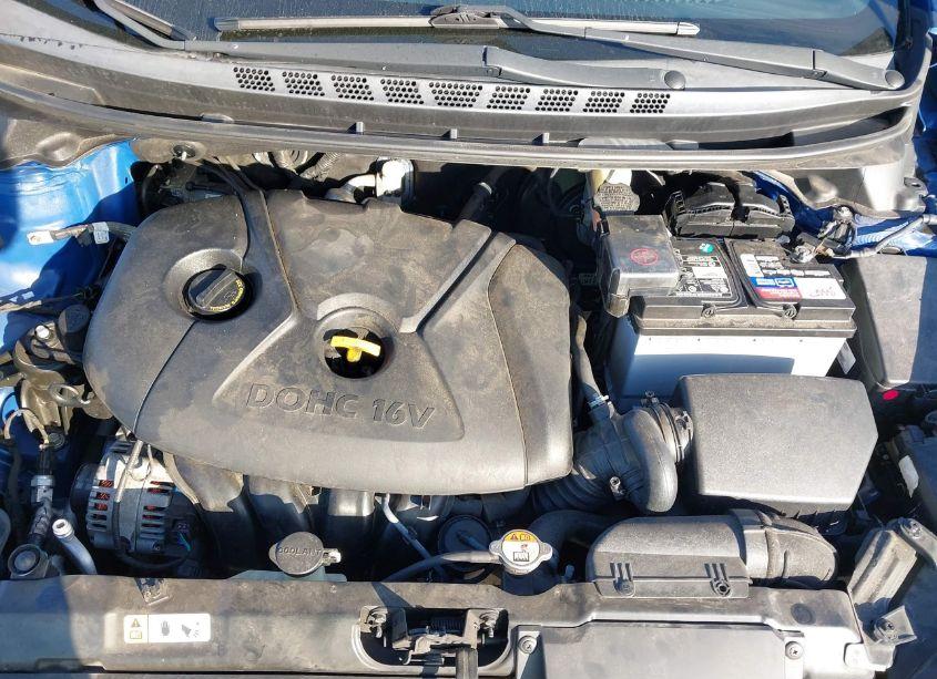 Photo 10 of 2016 Hyundai Elantra SE (VIN 5NPDH4AE5GH747960)