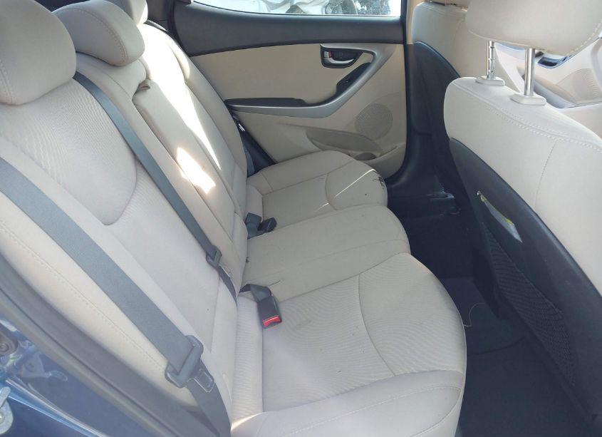 Photo 8 of 2016 Hyundai Elantra SE (VIN 5NPDH4AE5GH747960)