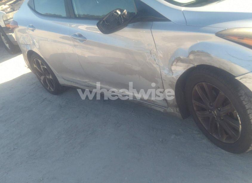 Photo 6 of 2016 Hyundai Elantra SE (VIN 5NPDH4AE5GH748378)